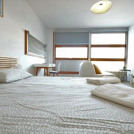 Appartamento Les Studiantes - T1 32 m² hypercentre gares/métro Lilla Esterno foto